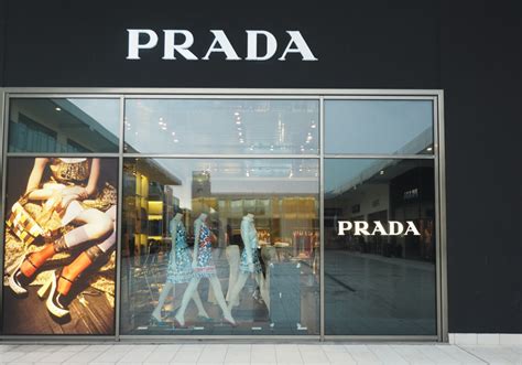 prada in sconto|prada outlet sale.